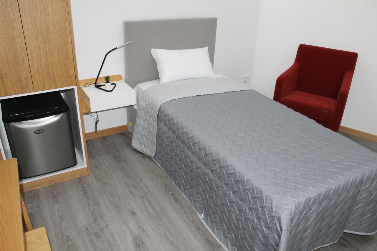 Girassol - - Com Casa De Banho Privativa 3* Castelo Branco (Centro)